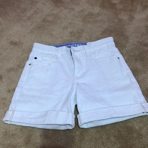 Gap White denim mid rise short